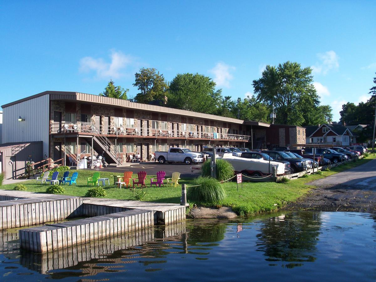 Otter Creek Inn Александрия-Бей Экстерьер фото